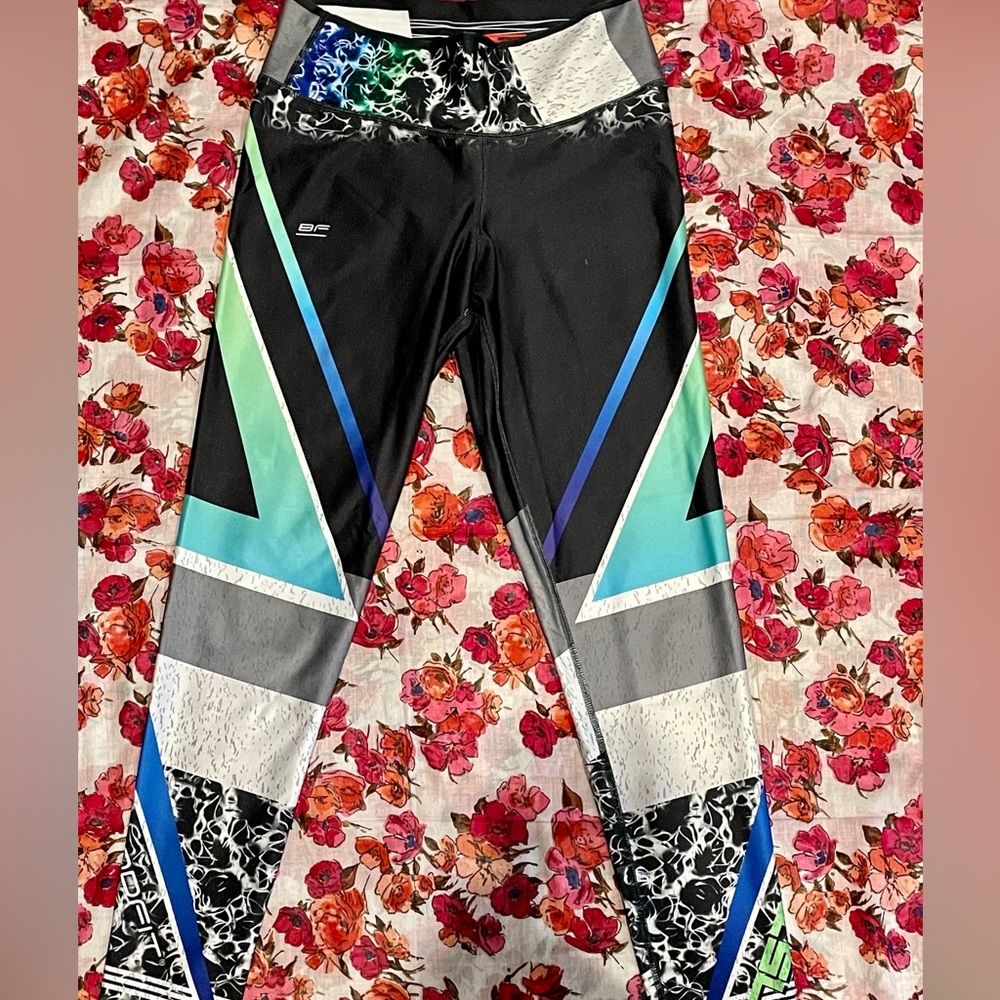BrandFit High-Waist Colombian Print Leggings